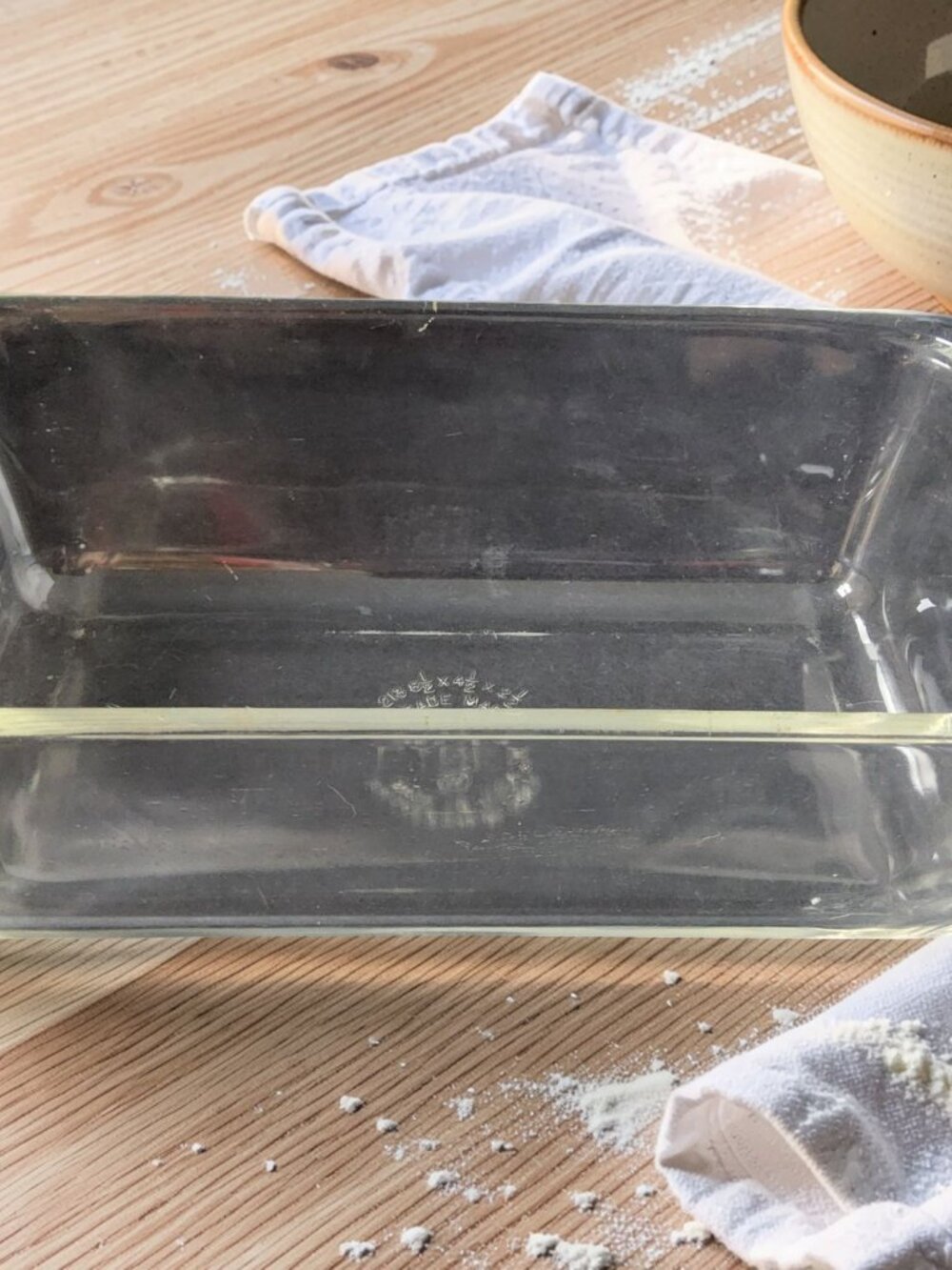 Vintage Pyrex DD-1 Clear 8.5"L x 4.5"W x 2.5"D Bread Baking Dish